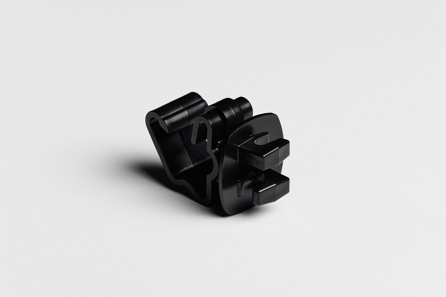Cameo T-Post Insulator, Pkg. of 25